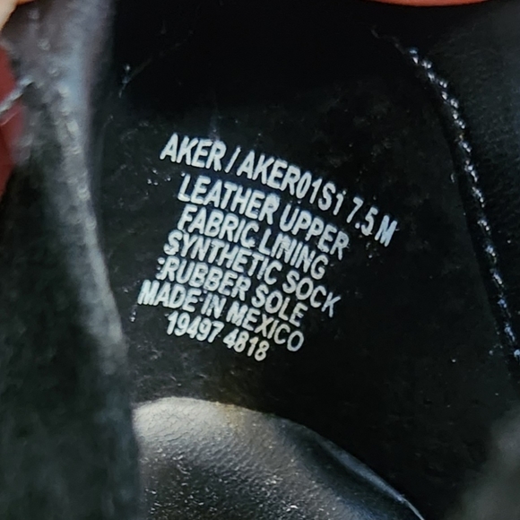 Steve Madden Black Suede Booties Size 7.5m - Picture 8 of 8